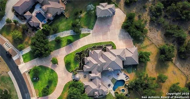 1024 spanish New Braunfels, TX 78132