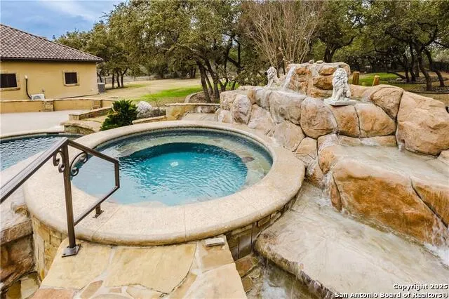 1024 spanish New Braunfels, TX 78132