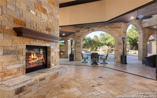 1024 spanish New Braunfels, TX 78132