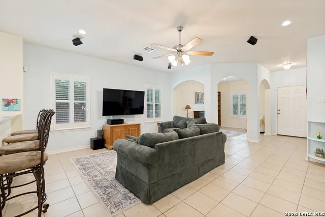 422 Weatherby Dr Spring Branch, TX 78070