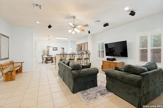 422 Weatherby Dr Spring Branch, TX 78070