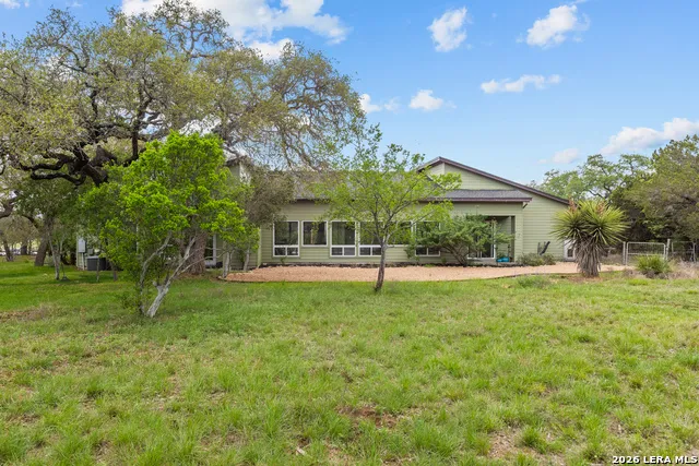 1280 stoney ridge Bulverde, TX 78163