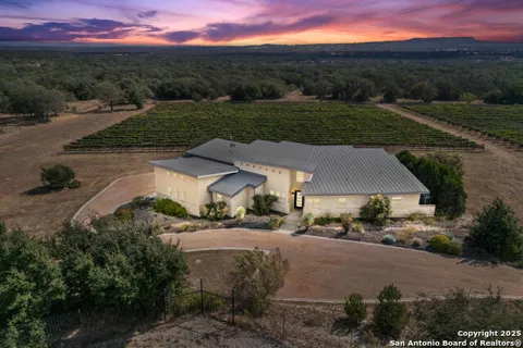 1758 Lincoln Smith Road