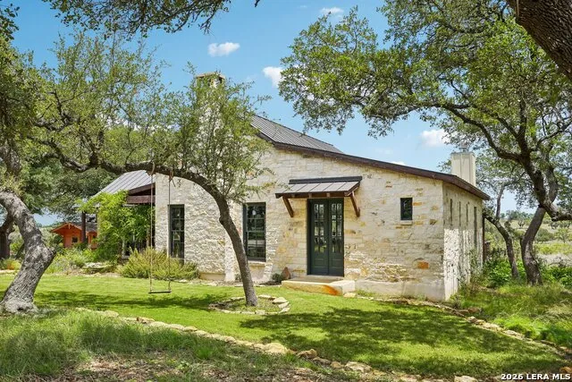 162 Flowering Sage Lane Fredericksburg, TX 78624