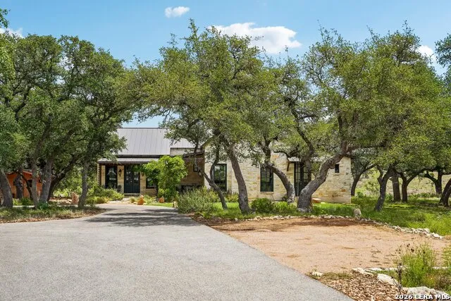 162 Flowering Sage Lane Fredericksburg, TX 78624