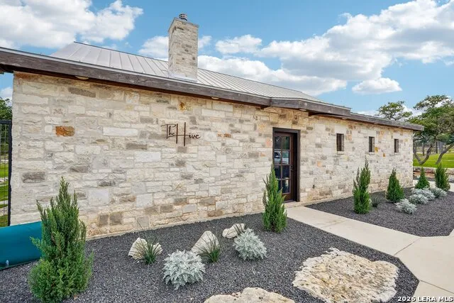 162 Flowering Sage Lane Fredericksburg, TX 78624
