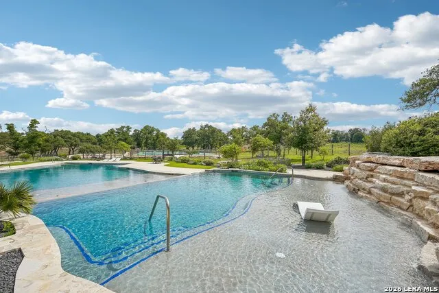 162 Flowering Sage Lane Fredericksburg, TX 78624