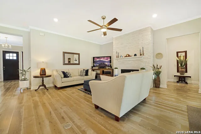 326 Singing Sumac San Marcos, TX 78666