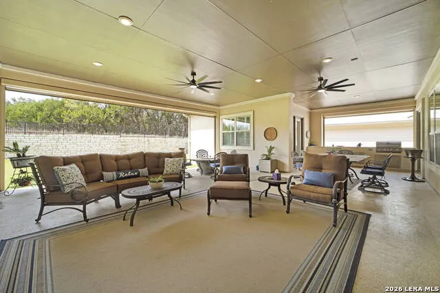 326 Singing Sumac San Marcos, TX 78666