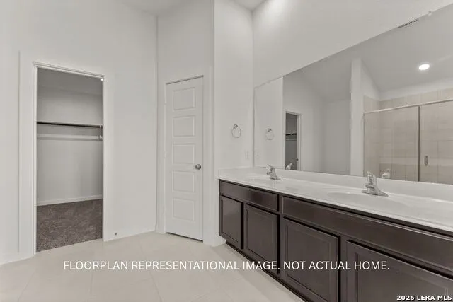 105 Prescott Drive Floresville, TX 78114