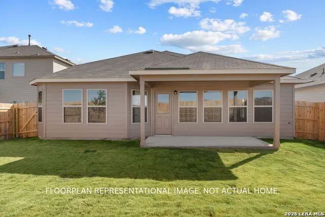 105 Prescott Drive Floresville, TX 78114