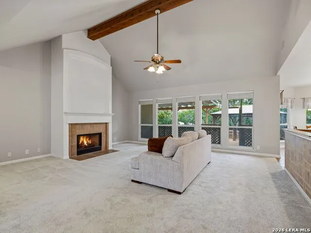 9406 Potters Point Helotes, TX 78023
