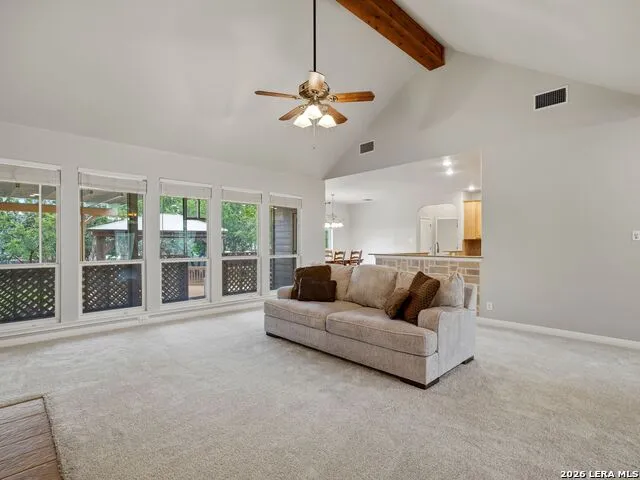 9406 Potters Point Helotes, TX 78023