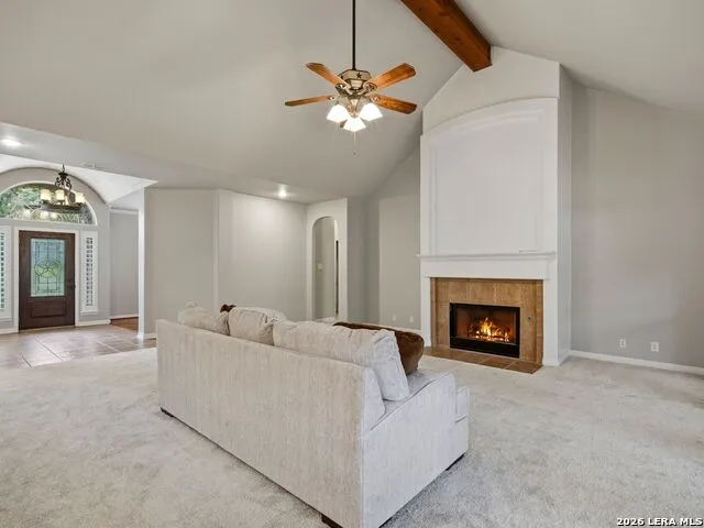 9406 Potters Point Helotes, TX 78023