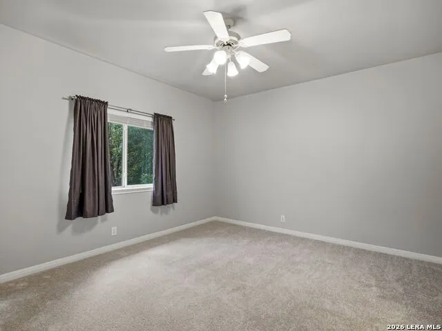 9406 Potters Point Helotes, TX 78023