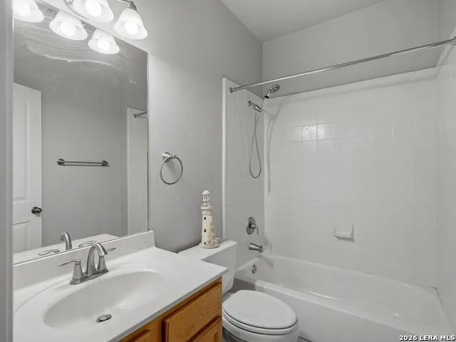 9406 Potters Point Helotes, TX 78023