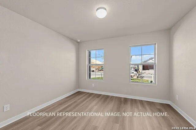 128 Greeley Drive Floresville, TX 78114
