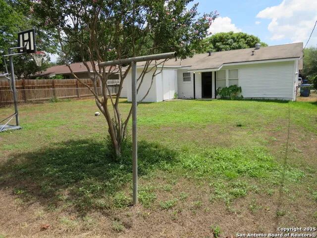 419 Anton Dr San Antonio, TX 78223