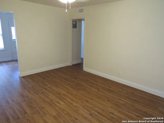419 Anton Dr San Antonio, TX 78223