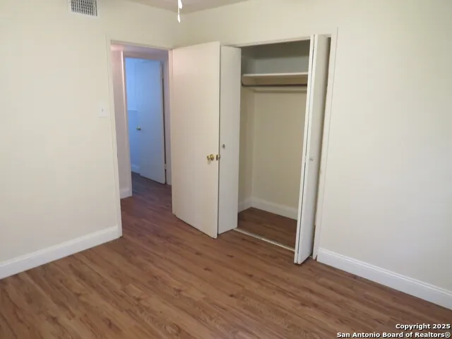 419 Anton Dr San Antonio, TX 78223