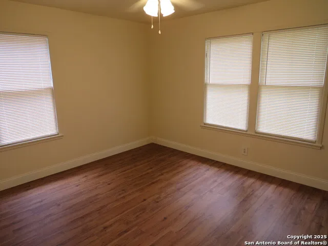 419 Anton Dr San Antonio, TX 78223