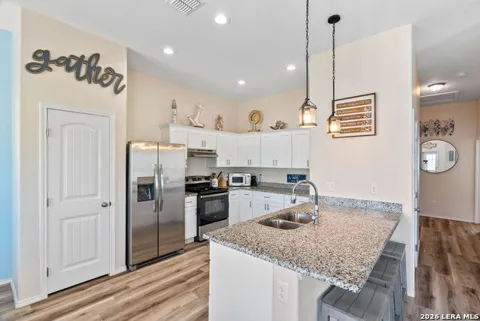 107 Caledonia Dr