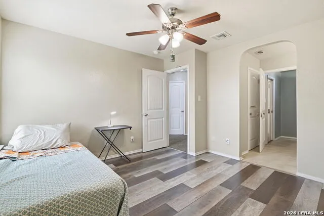 10232 COLONEL RDG Schertz, TX 78154