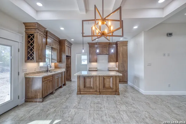 39 VICTORIANO AVE Eagle Pass, TX 78852