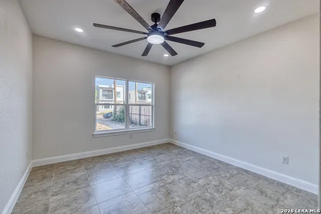 39 VICTORIANO AVE Eagle Pass, TX 78852