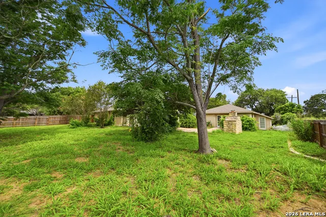 1320 CONTINENTAL DR Pleasanton, TX 78064