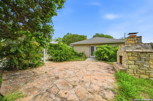1320 CONTINENTAL DR Pleasanton, TX 78064