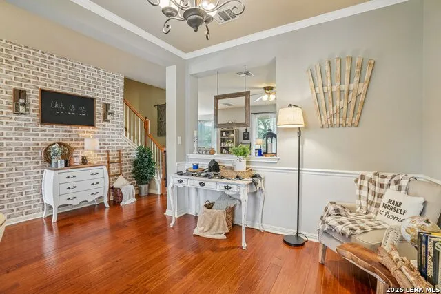990 OAK PARK Schertz, TX 78154