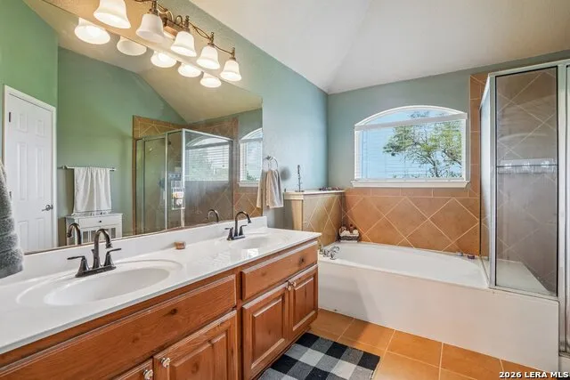 990 OAK PARK Schertz, TX 78154