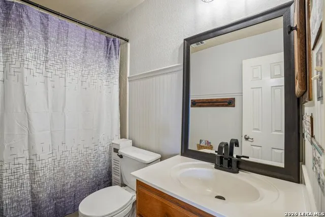 990 OAK PARK Schertz, TX 78154