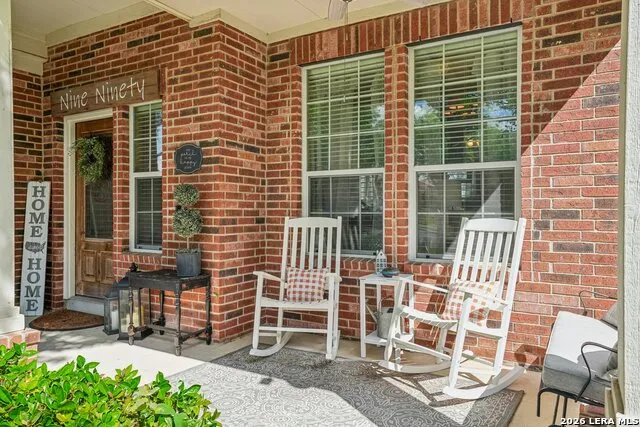 990 OAK PARK Schertz, TX 78154