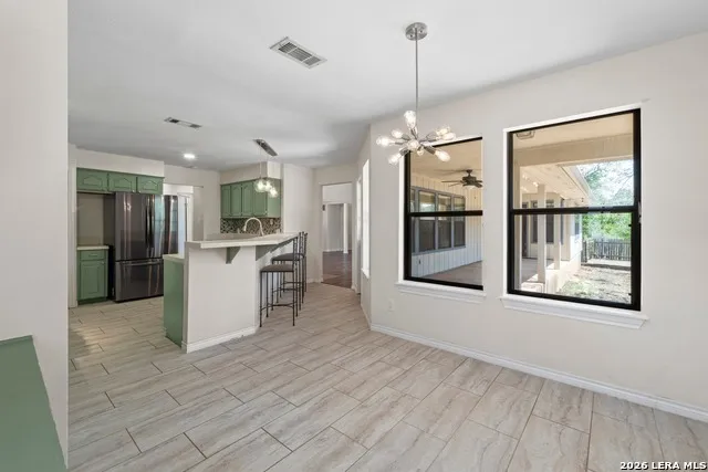 111 CLYDESDALE DR San Marcos, TX 78666