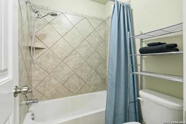 256 Albarella Cibolo, TX 78108