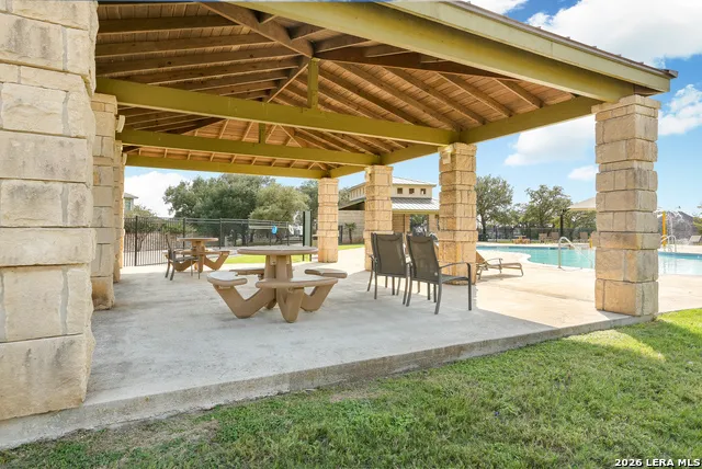 256 Albarella Cibolo, TX 78108
