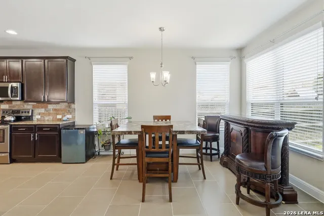 256 Albarella Cibolo, TX 78108