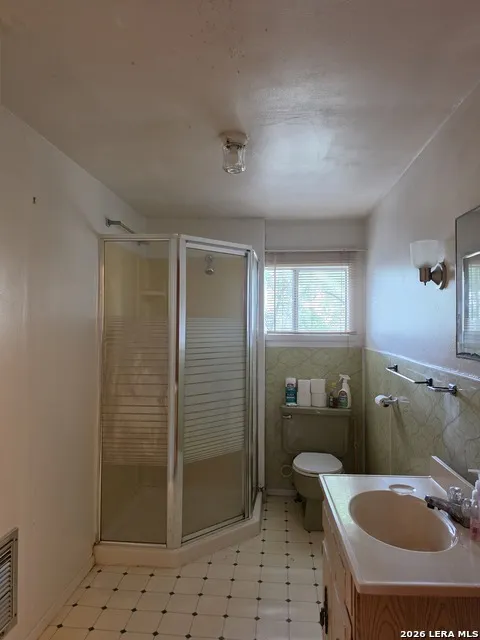 508 Nueces Cotulla, TX 78014