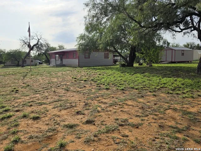 508 Nueces Cotulla, TX 78014