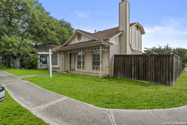 702 GARDEN MEADOW DR Universal City, TX 78148