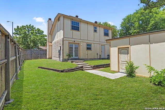 702 GARDEN MEADOW DR Universal City, TX 78148