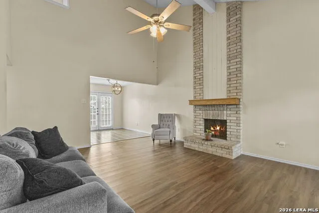 702 GARDEN MEADOW DR Universal City, TX 78148