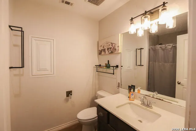 507 BUCKHORN DR London, TX 76854