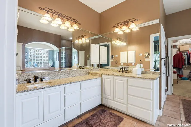 314 Las Tablas Helotes, TX 78023
