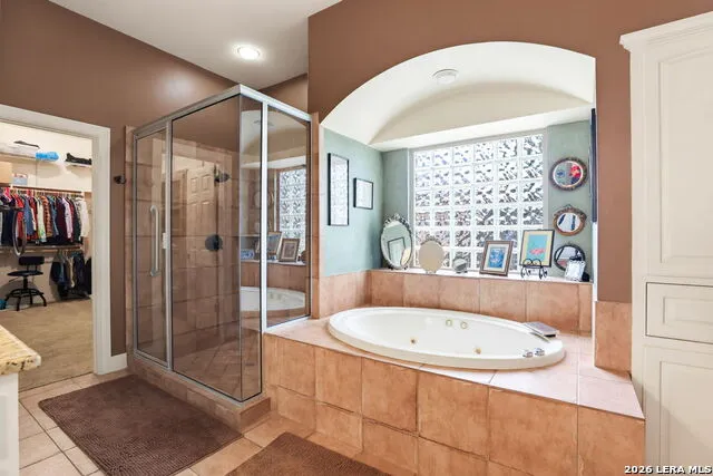314 Las Tablas Helotes, TX 78023