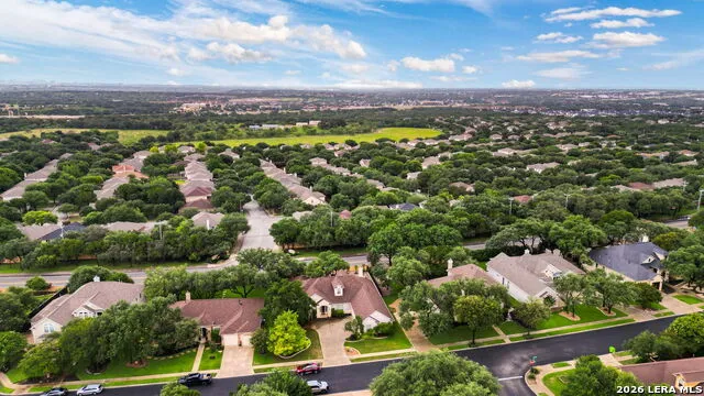314 Las Tablas Helotes, TX 78023