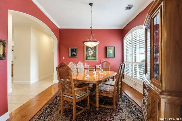 314 Las Tablas Helotes, TX 78023