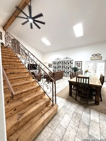 5923 Pioneer Rdg San Antonio, TX 78245